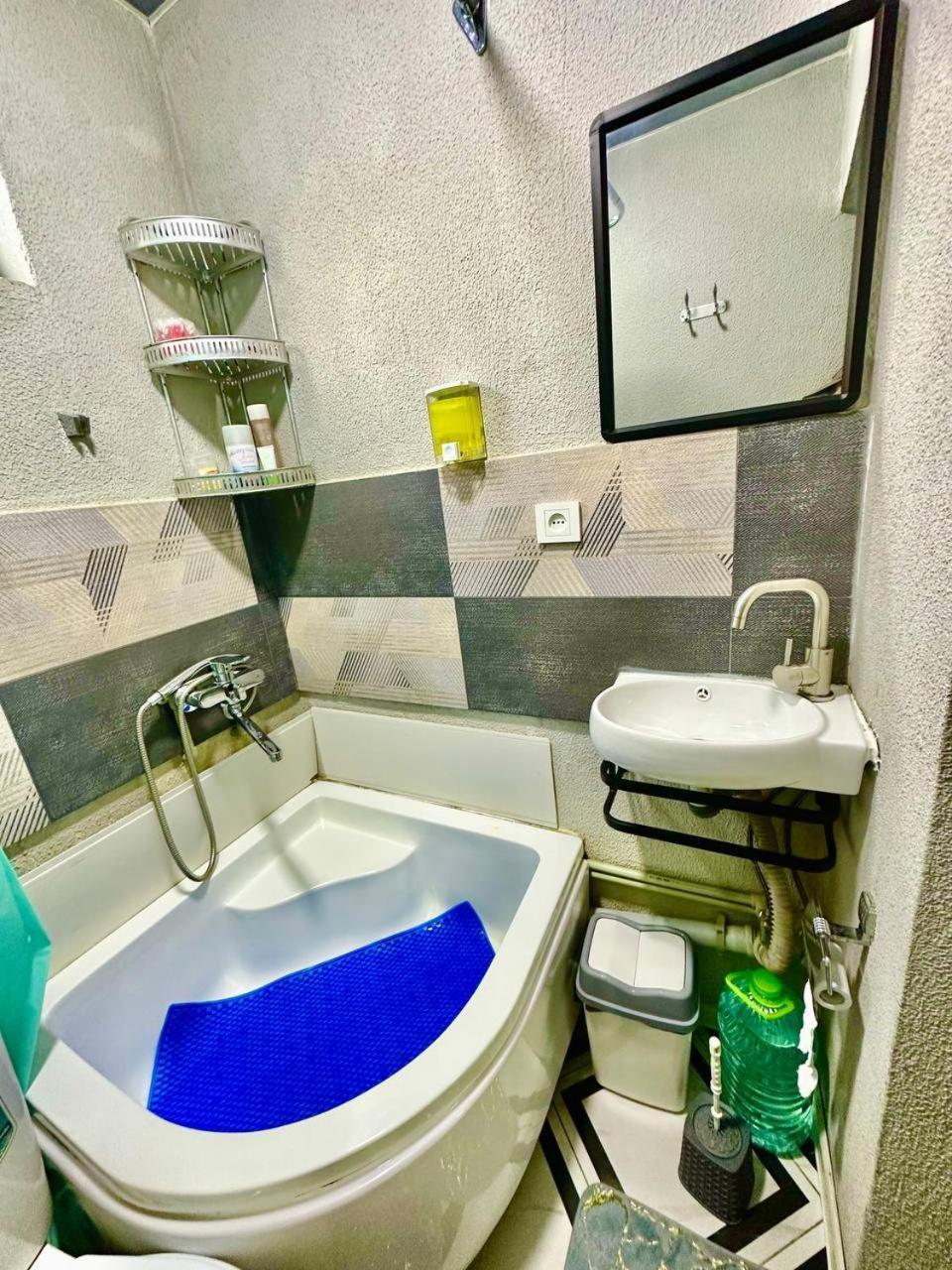 Guest House By Sayohati Diyor Dushanbe Luaran gambar